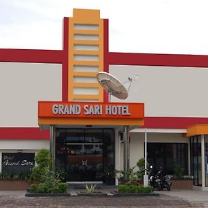 Grand Sari Hotel